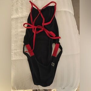 Jolyn black red tie back size 26